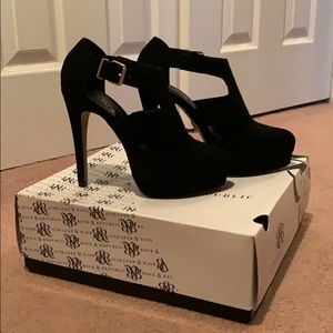 Rock & Republic AshbyBlack size 7 women’s suede